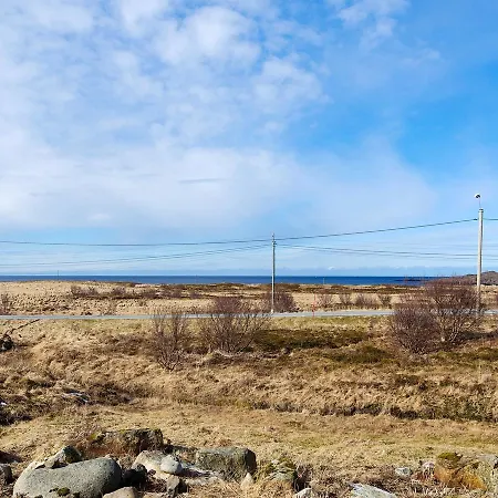 Feriehus Holiday Home Straumsjoen *