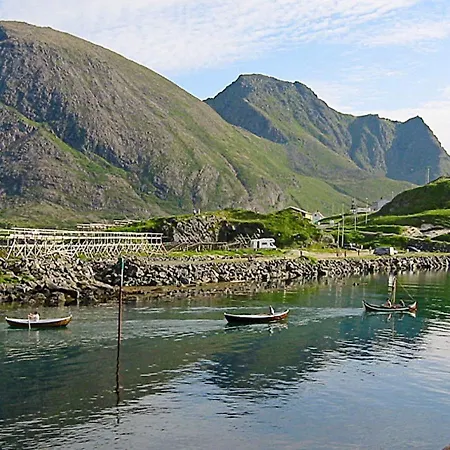 Feriehus Holiday Home Straumsjoen