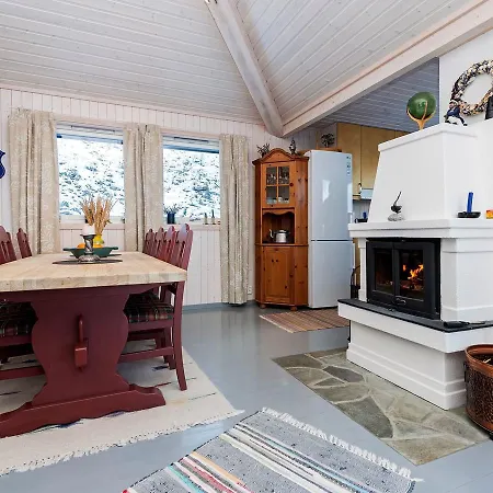Holiday Home Straumsjoen * Straume (Nordland)