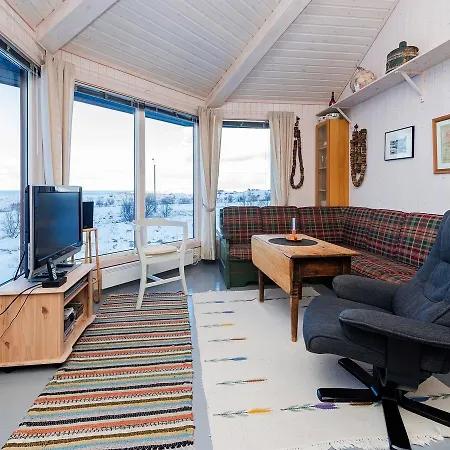 Holiday home Holiday Home Straumsjoen *